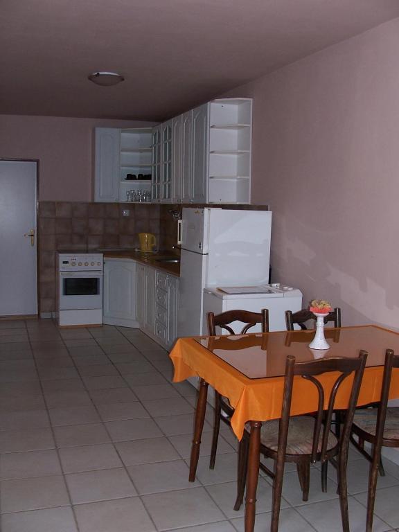 Asso Penzion Bojnice Εξωτερικό φωτογραφία